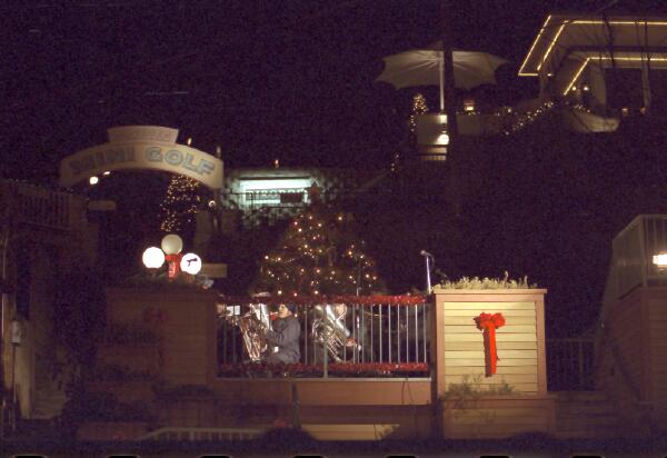 Copyright � 2001 by Steven L. Van Dyke