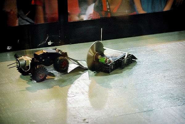 Copyright � 2002 by Steven & Winnie Van Dyke