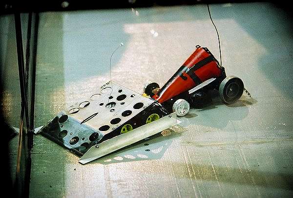 Copyright � 2002 by Steven & Winnie Van Dyke