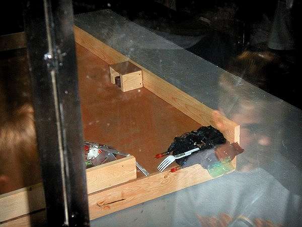 Copyright � 2002 by Steven & Winnie Van Dyke