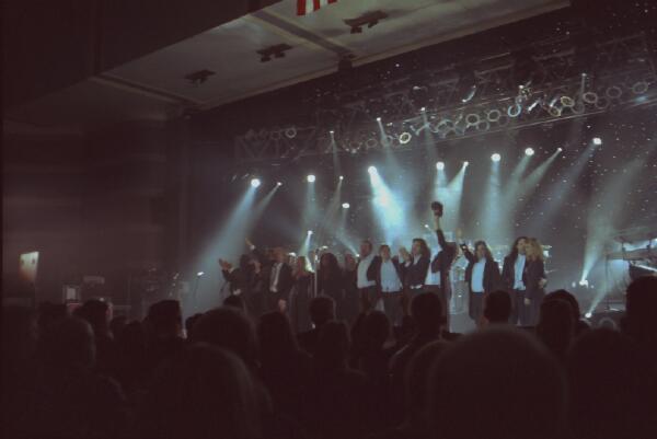 Copyright � 2001 by Steven L. Van Dyke